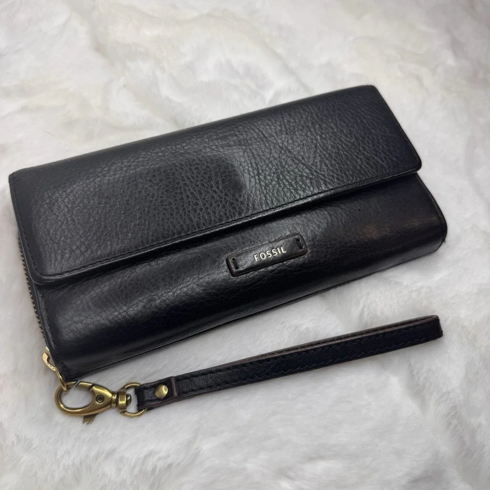 Fossil Black Pebbled Leather long Trifold Wallet For Women With Gold Hardware